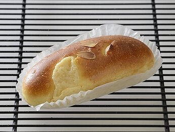 クリームチーズパン（小）